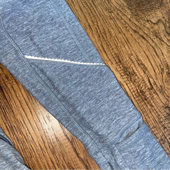 Lululemon Race Your Pace 1/2 ZipHeathered Slate size 12 - Picture 11 of 11